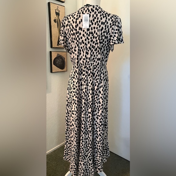 Torrid Elegant Black and cream patterned dress - Picture 2 of 3